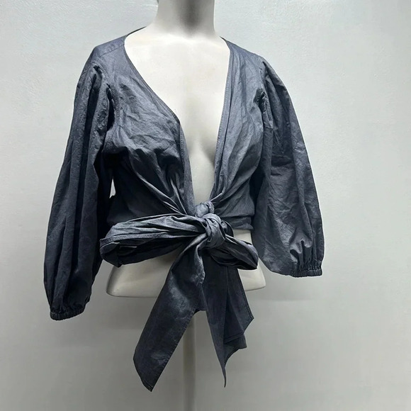 Elizabeth And James Farrah Wrap Top Blouse Long Sleeve Tie Bow Chambray S Small - Picture 2 of 12